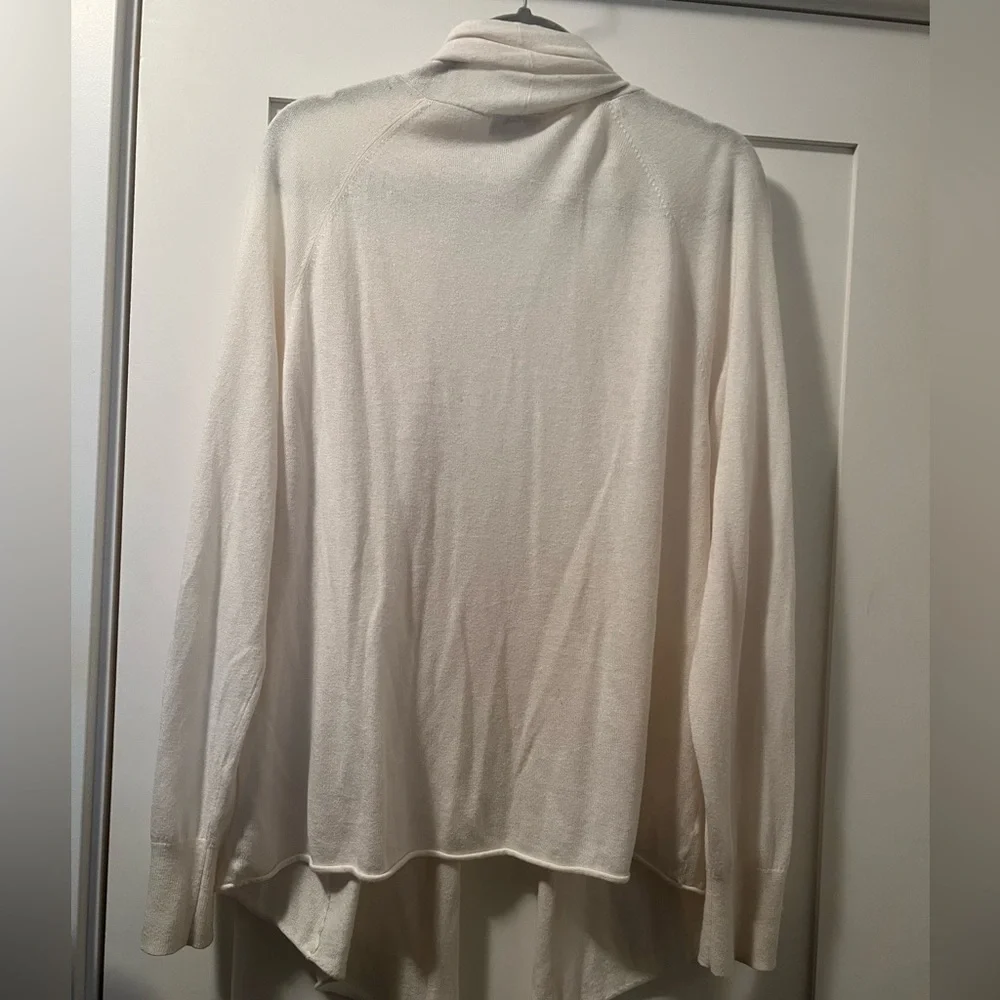 NWOT- Ann Taylor Loft Women’s Sweater - Picture 2 of 3